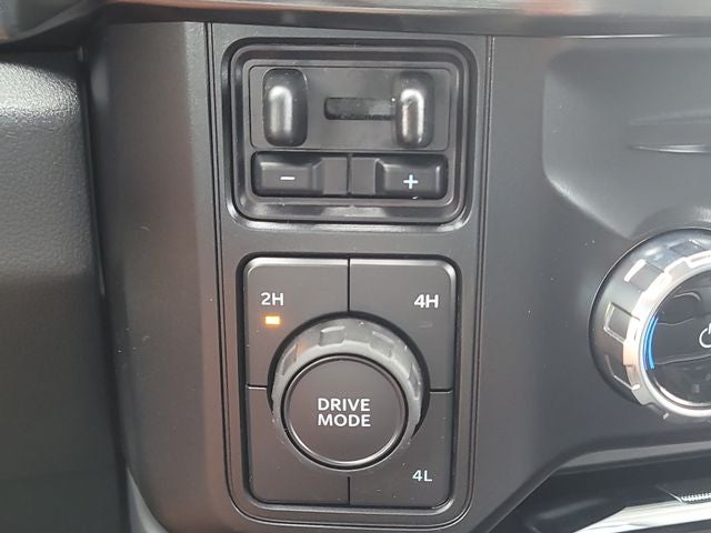 2026 Ford F-250SD Lariat 4WD CREW CAB
