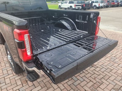 2026 Ford F-250SD Lariat 4WD CREW CAB