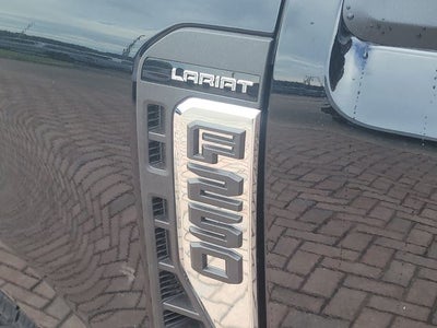2026 Ford F-250SD Lariat 4WD CREW CAB