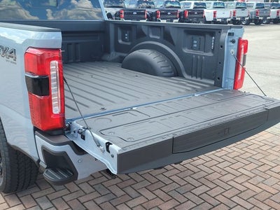 2026 Ford F-250SD Lariat 4WD CREW CAB