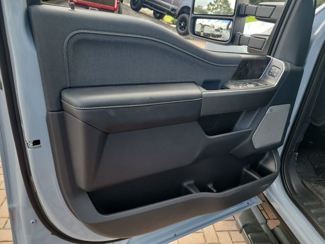 2026 Ford F-250SD Lariat 4WD CREW CAB