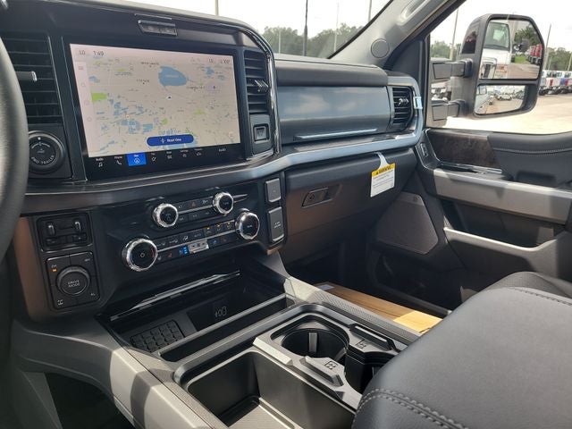 2026 Ford F-250SD Lariat 4WD CREW CAB