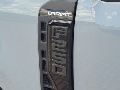 2026 Ford F-250SD Lariat 4WD CREW CAB