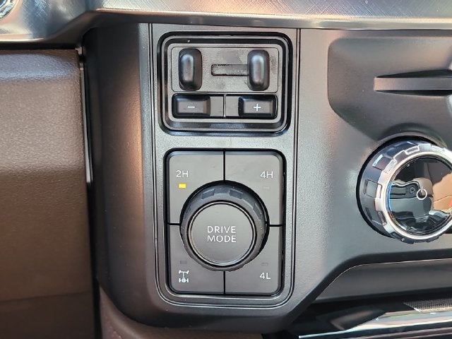 2027 Ford F-250SD King Ranch 4WD CREW CAB