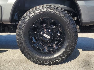 2026 Ford F-250SD Lariat 4WD CREW CAB LEVELING KIT / W TIRES