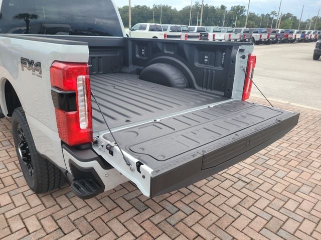 2026 Ford F-250SD Lariat 4WD CREW CAB