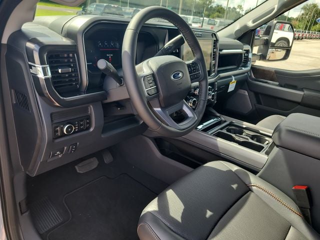 2026 Ford F-250SD Lariat 4WD CREW CAB