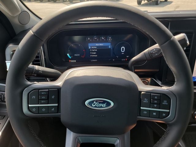 2026 Ford F-250SD Lariat 4WD CREW CAB