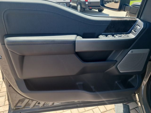 2026 Ford F-250SD Lariat 4WD CREW CAB