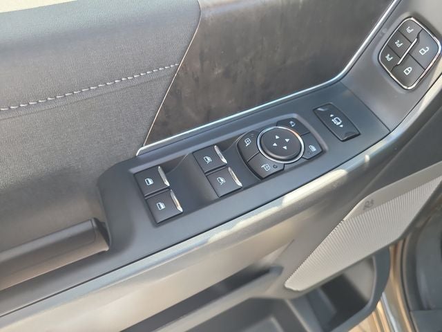 2026 Ford F-250SD Lariat 4WD CREW CAB