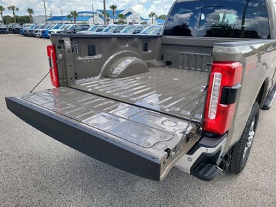 2026 Ford F-250SD Lariat 4WD CREW CAB