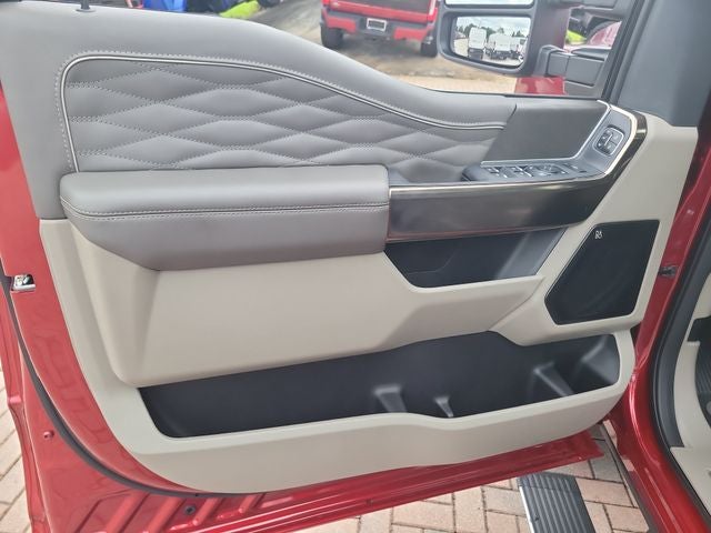 2026 Ford F-250SD Platinum 4WD CREW CAB