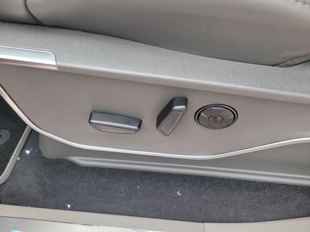 2026 Ford F-250SD Platinum 4WD CREW CAB