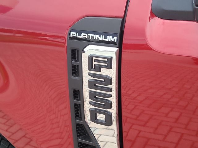 2026 Ford F-250SD Platinum 4WD CREW CAB