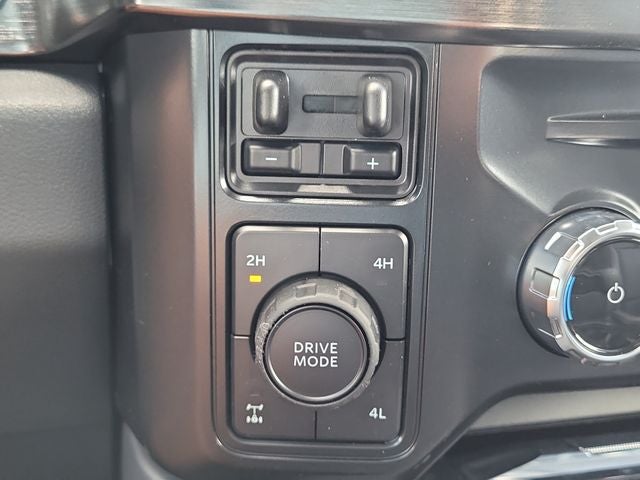 2026 Ford F-250SD Lariat 4WD CREW CAB