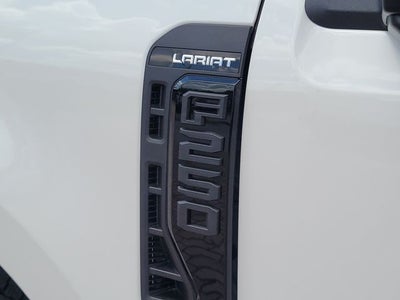 2026 Ford F-250SD Lariat 4WD CREW CAB