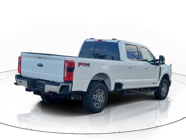 2026 Ford F-250SD Lariat 4WD CREW CAB