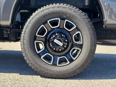 2027 Ford F-250SD Platinum 4WD CREW CAB