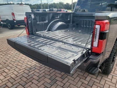 2027 Ford F-250SD Platinum 4WD CREW CAB
