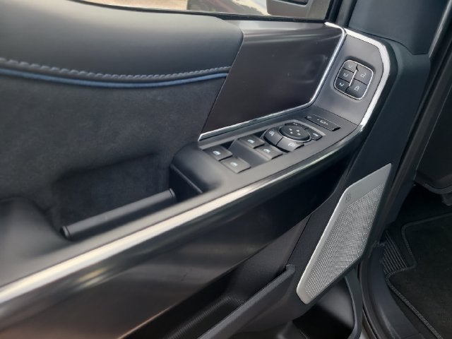2027 Ford F-250SD Platinum 4WD CREW CAB