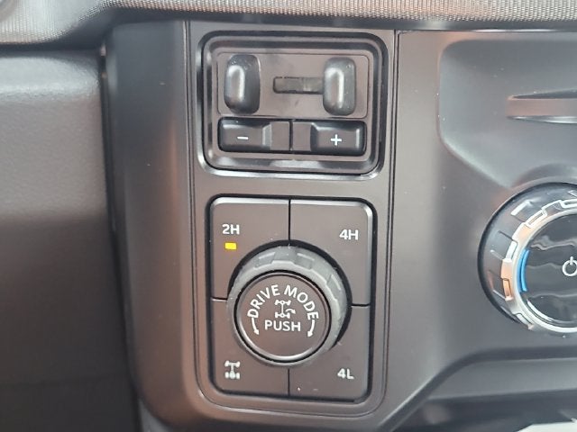 2027 Ford F-250SD Platinum 4WD CREW CAB