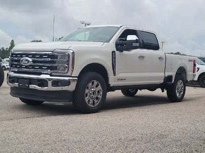 2027 Ford F-250SD Lariat 4WD CREW CAB