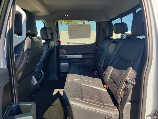 2027 Ford F-250SD Lariat 4WD CREW CAB