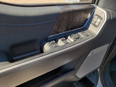 2027 Ford F-250SD Lariat 4WD CREW CAB