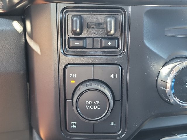 2027 Ford F-250SD Lariat 4WD CREW CAB
