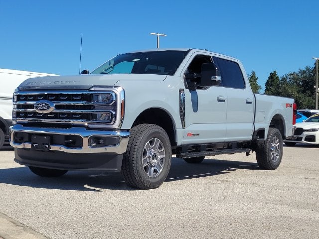 2027 Ford F-250SD Lariat 4WD CREW CAB