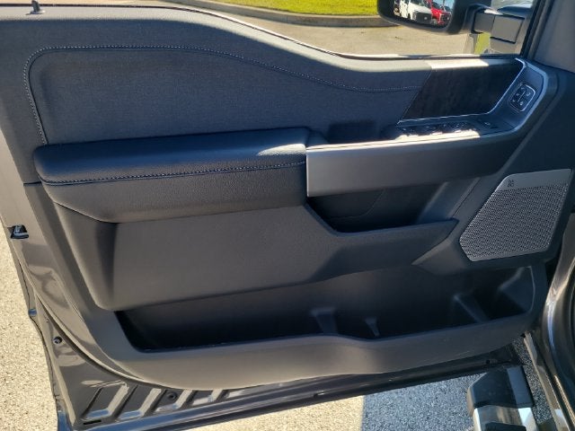 2027 Ford F-250SD Lariat 4WD CREW CAB