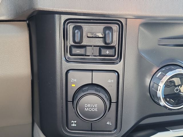 2026 Ford F-250SD Platinum 4WD CREW CAB