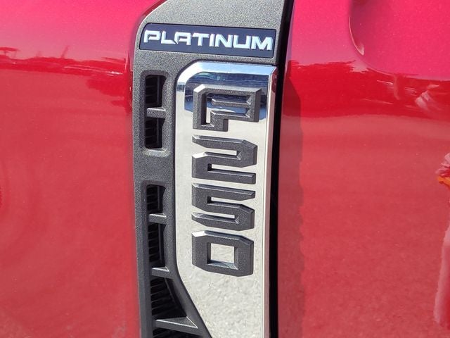 2026 Ford F-250SD Platinum 4WD CREW CAB