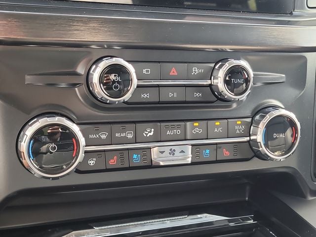 2026 Ford F-250SD Lariat 4WD CREW CAB
