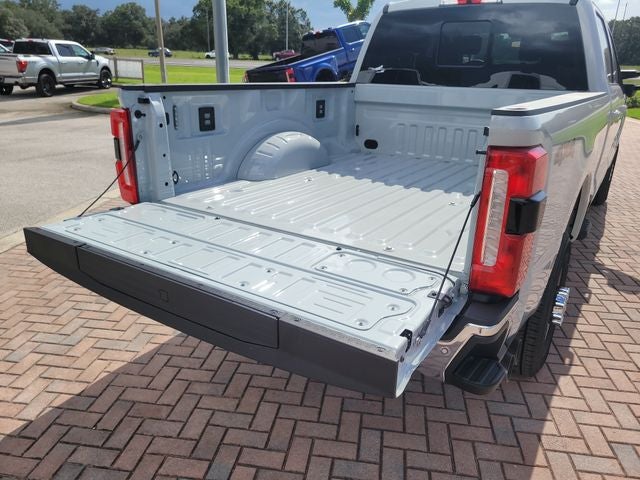 2026 Ford F-250SD Lariat 4WD CREW CAB