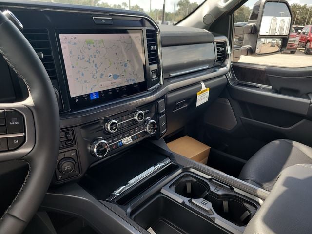 2026 Ford F-250SD Lariat 4WD CREW CAB