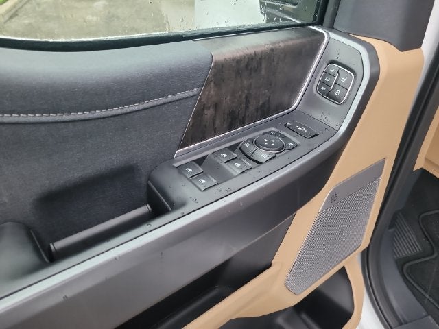 2027 Ford F-250SD Lariat 4WD CREW CAB