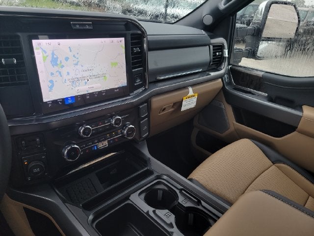 2027 Ford F-250SD Lariat 4WD CREW CAB