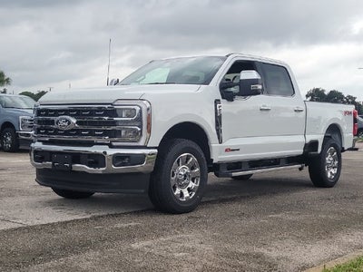 2027 Ford F-250SD Lariat 4WD CREW CAB