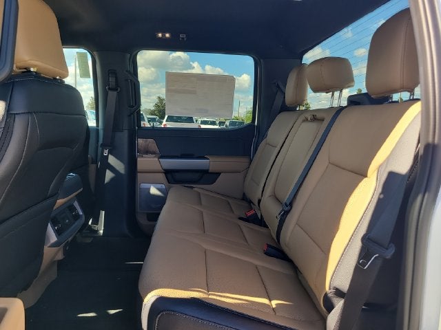 2027 Ford F-250SD Lariat 4WD CREW CAB