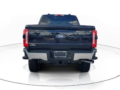 2027 Ford F-250SD Lariat 4WD CREW CAB