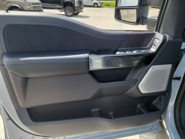 2026 Ford F-250SD Platinum 4WD CREW CAB
