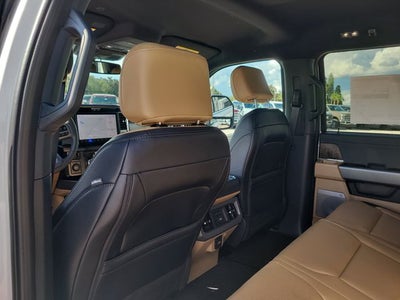 2026 Ford F-250SD Lariat 4WD CREW CAB