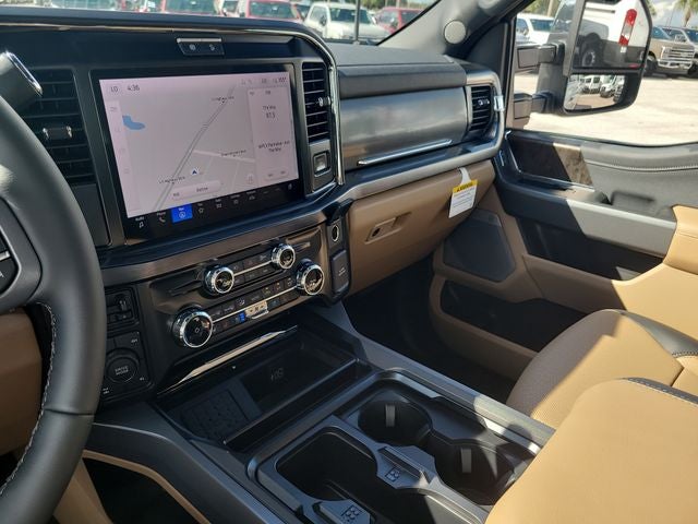 2026 Ford F-250SD Lariat 4WD CREW CAB