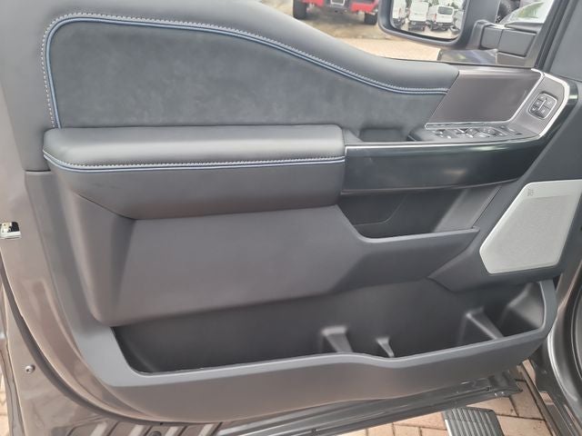 2026 Ford F-250SD Platinum 4WD CREW CAB