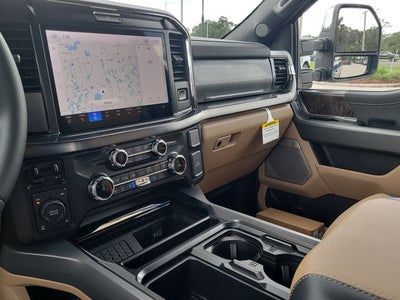 2026 Ford F-250SD Lariat 4WD CREW CAB
