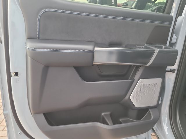 2026 Ford F-250SD Platinum 4WD CREW CAB
