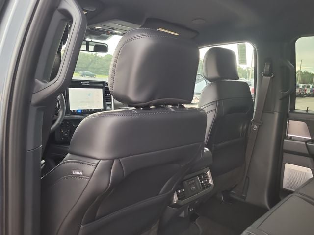 2026 Ford F-250SD Platinum 4WD CREW CAB