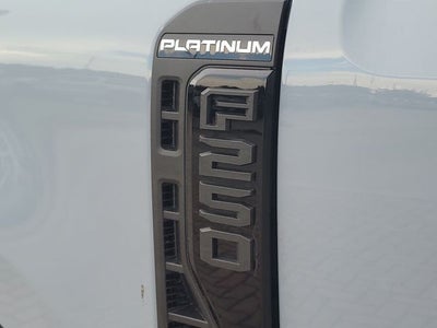 2026 Ford F-250SD Platinum 4WD CREW CAB