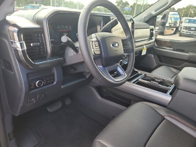 2026 Ford F-250SD Lariat 4WD CREW CAB